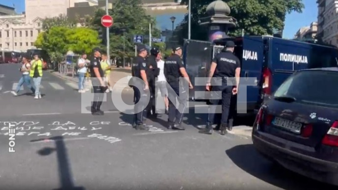 Privođenje kod "Staklenca"